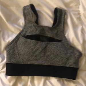 Run the day spots bra sz 4